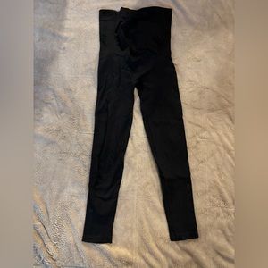 Blanqi Maternity Leggings. Size: medium.   Color: black
